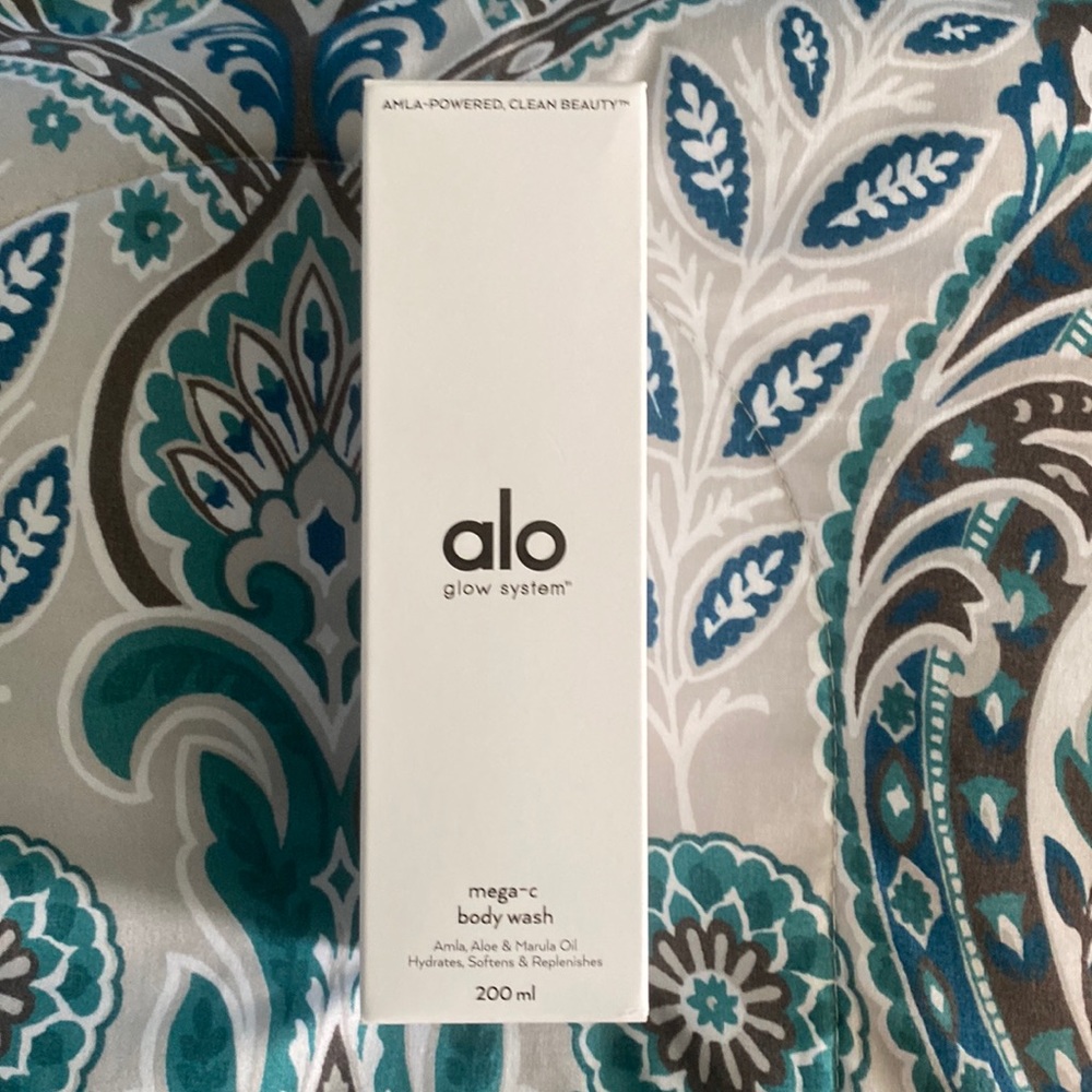 Alo glow system Body wash